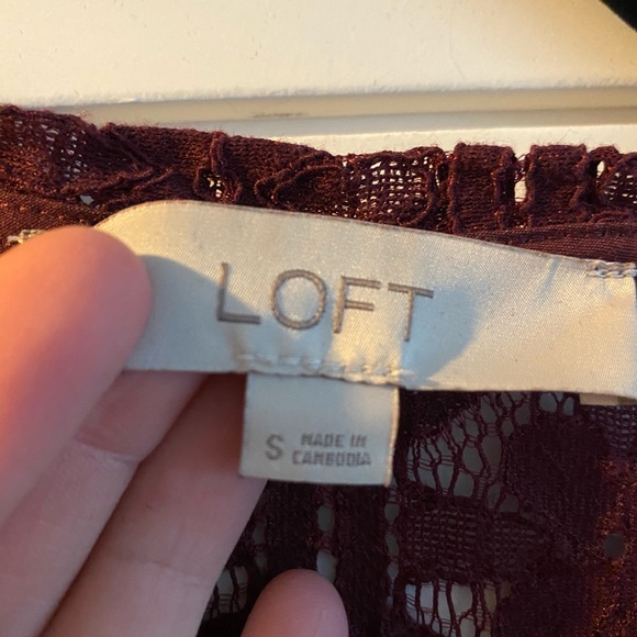 wine coloured lace shirt - Loft - Picture 3 of 3